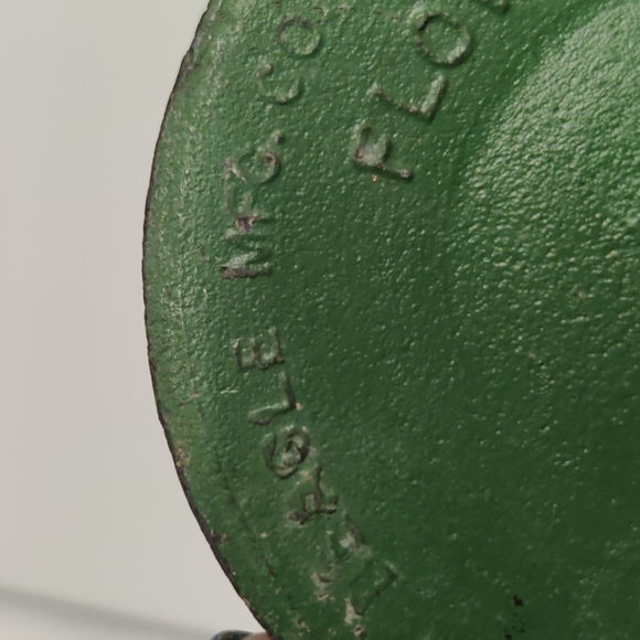 Vogue metal flower holder frog vintage beagle manufacturing company Pasadena Ca - Picture 4 of 5